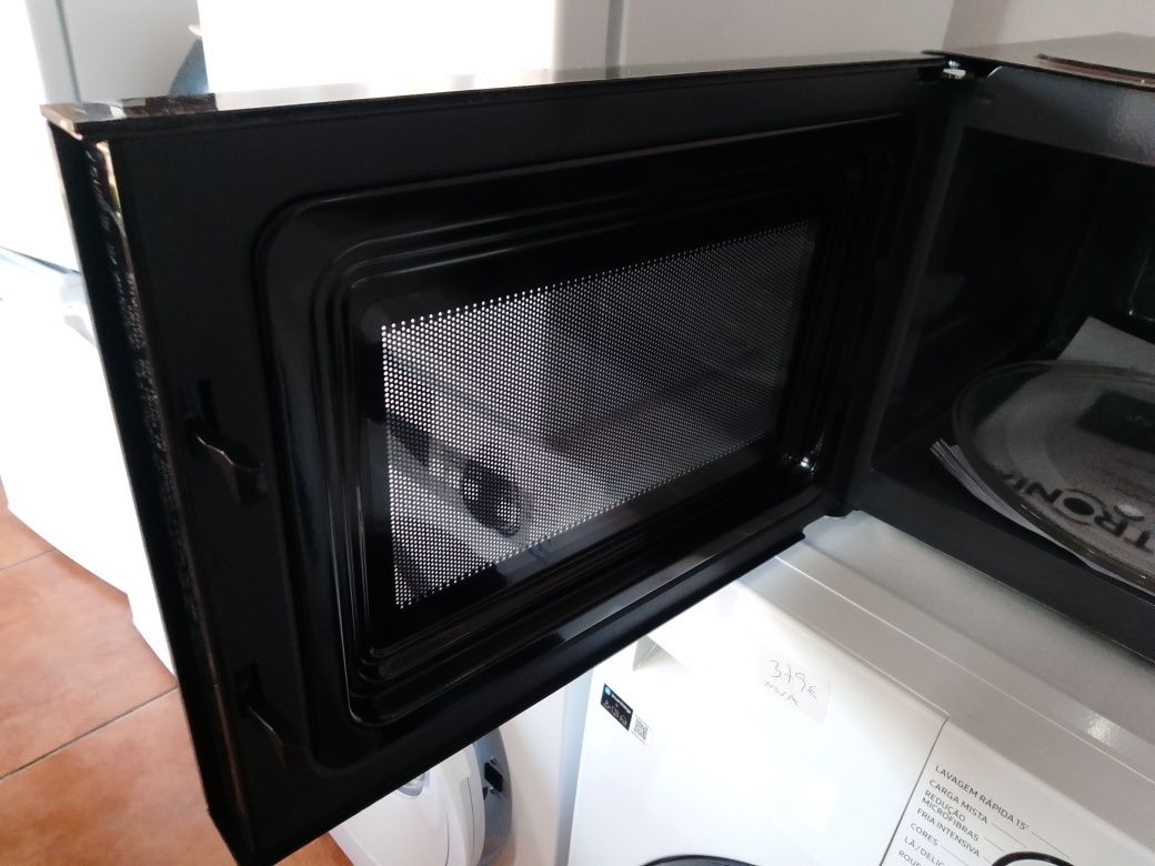 Microondas ELECTRONIA - Milo 25 litros (Artigo NOVO de Exposição)
