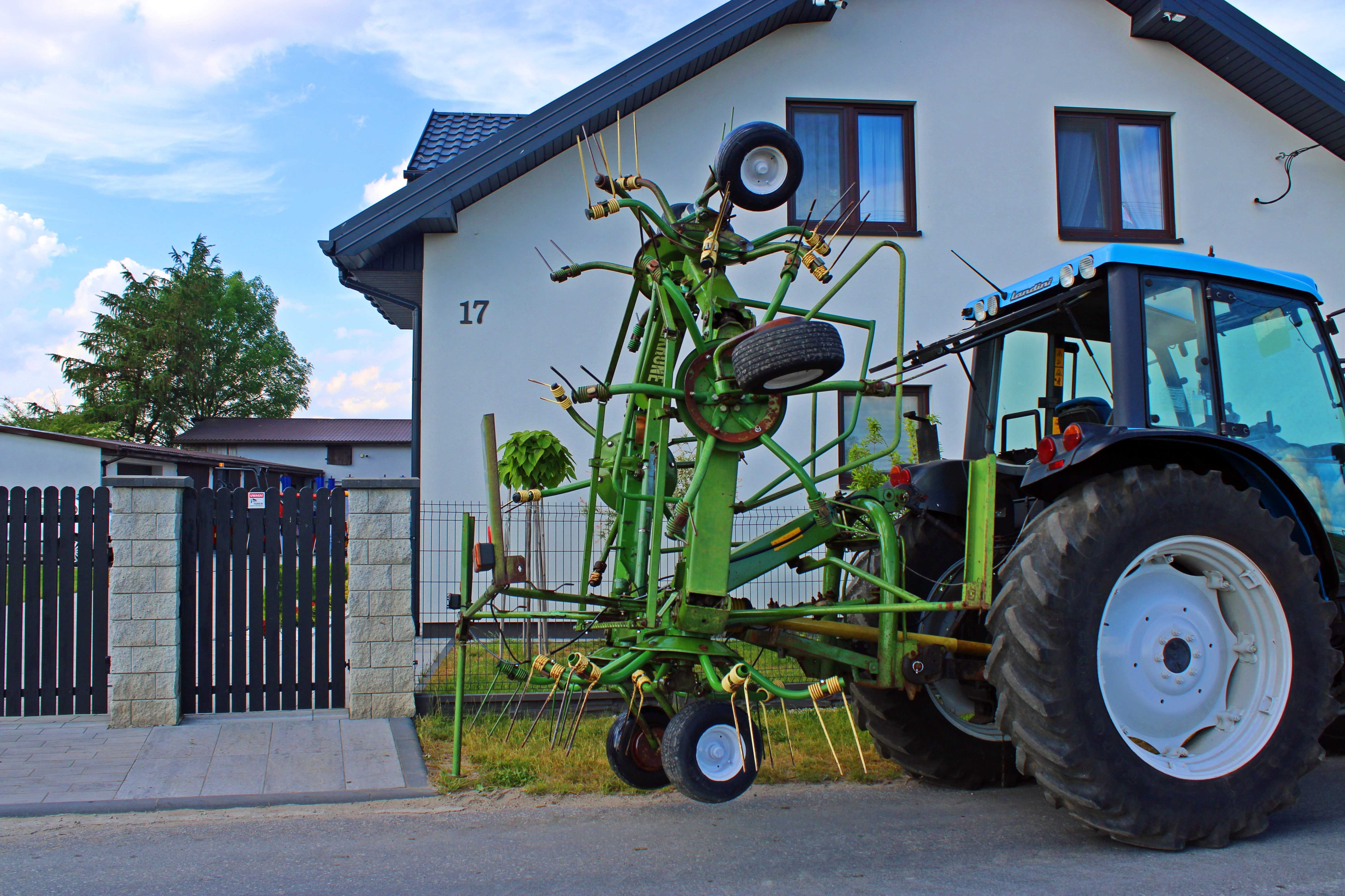 Przegrabiarka przetrząsarka DEUTZ FAHR  Krone Przewracarka DUŻY WYBÓR