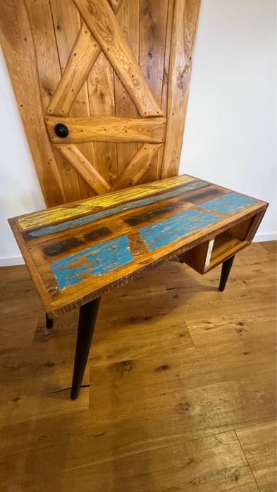 Biurko - Lite lakierowane drewno