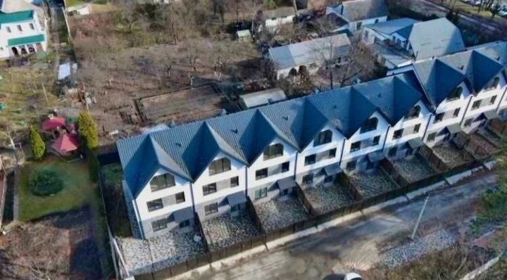 Таунхаус 3 этажа 165 метров Лесная Буча рядом жд и конечная до метро