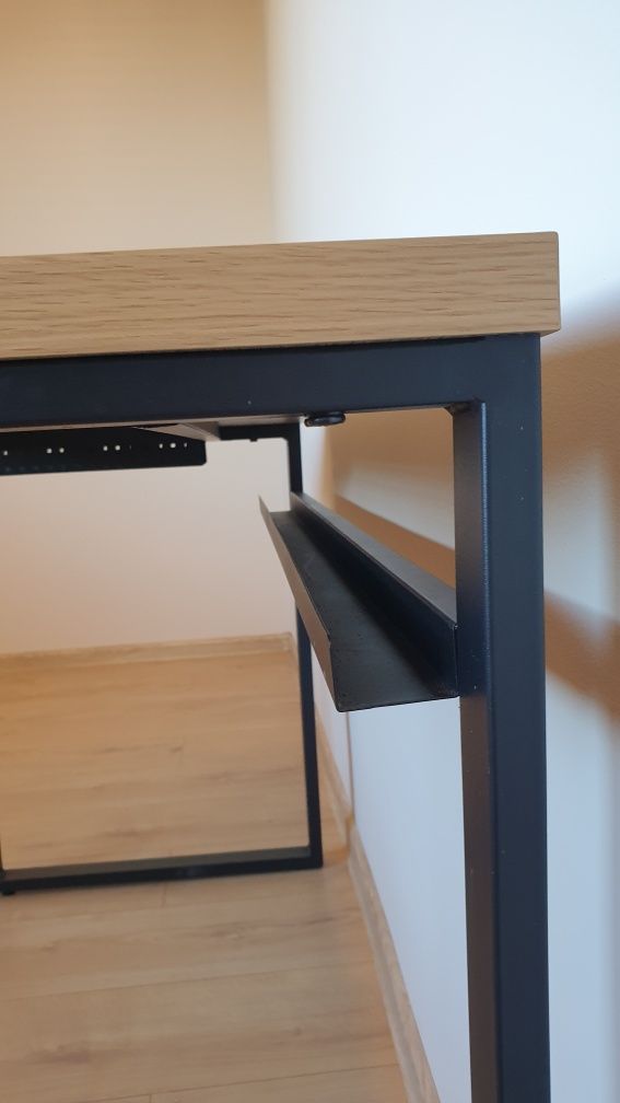 Biurko 55x110 okleina dąb, stalowe nogi JYSK