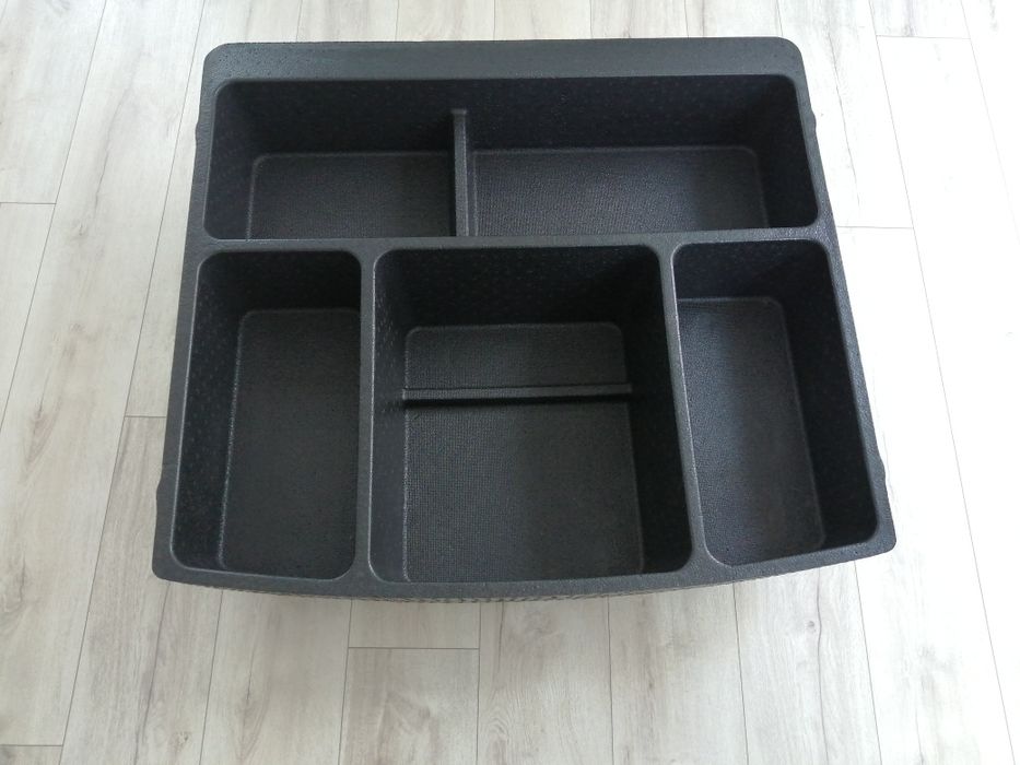 Wkkad styropianowy do bagażnika Hyundai ix35