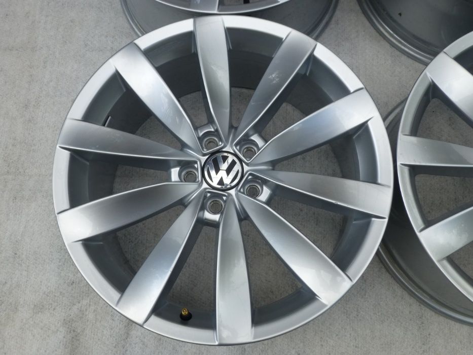 Felgi VW Scirocco GOLF 6 7 R20 R32 PASSAT B8