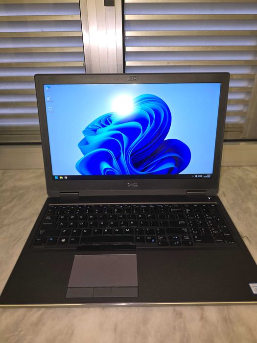 Portátil Dell Precision 7540