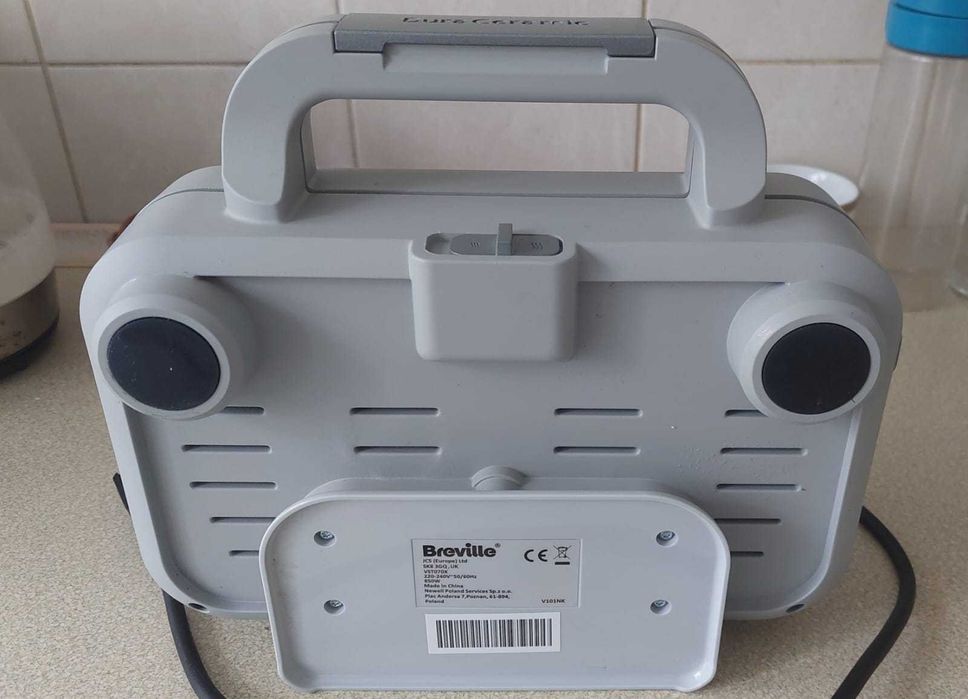 Opiekacz do kanapek BREVILLE DURACERAMIC VST070X