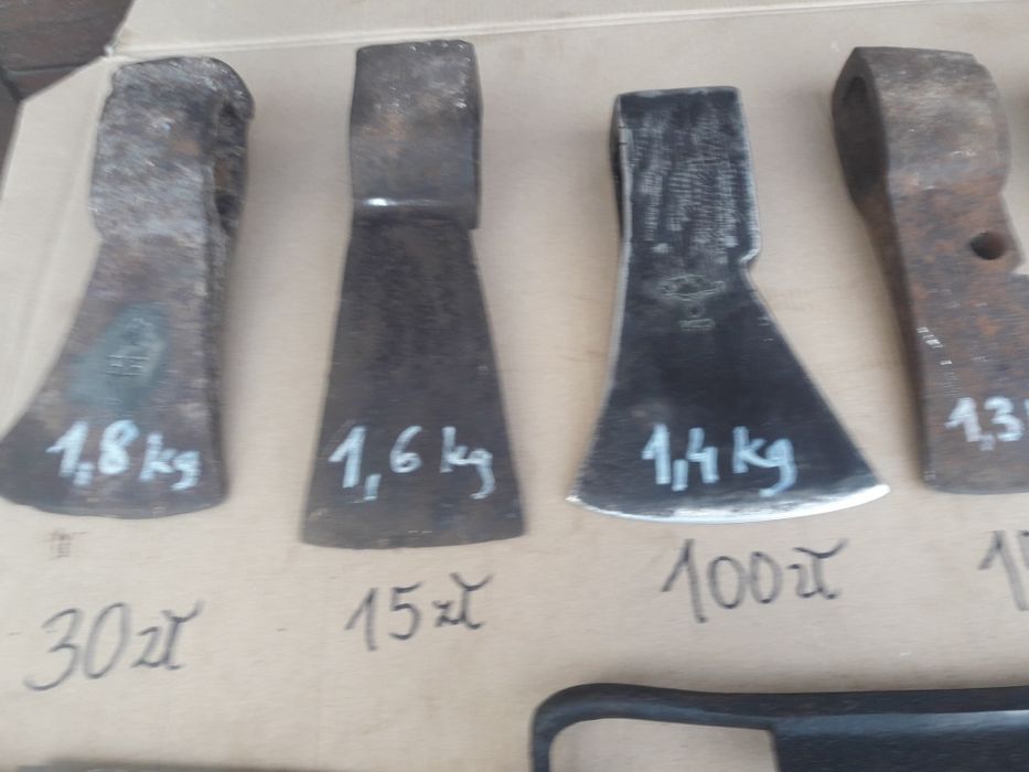 Stare siekiery górnicze