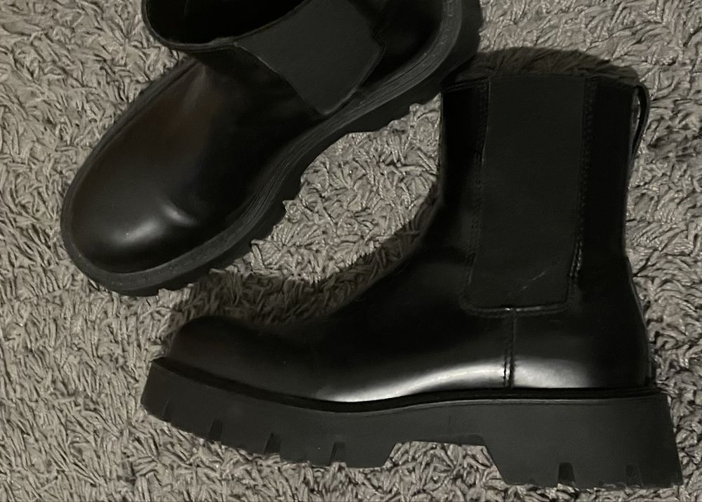 Botas homem Zara 43