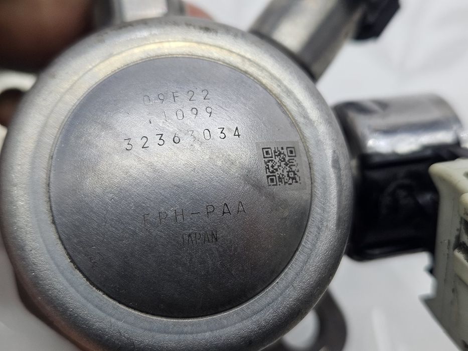 Pompa wysokiego ciśnienia paliwa Hitachi 32​3​61​7​24 Volvo S60 NOWE