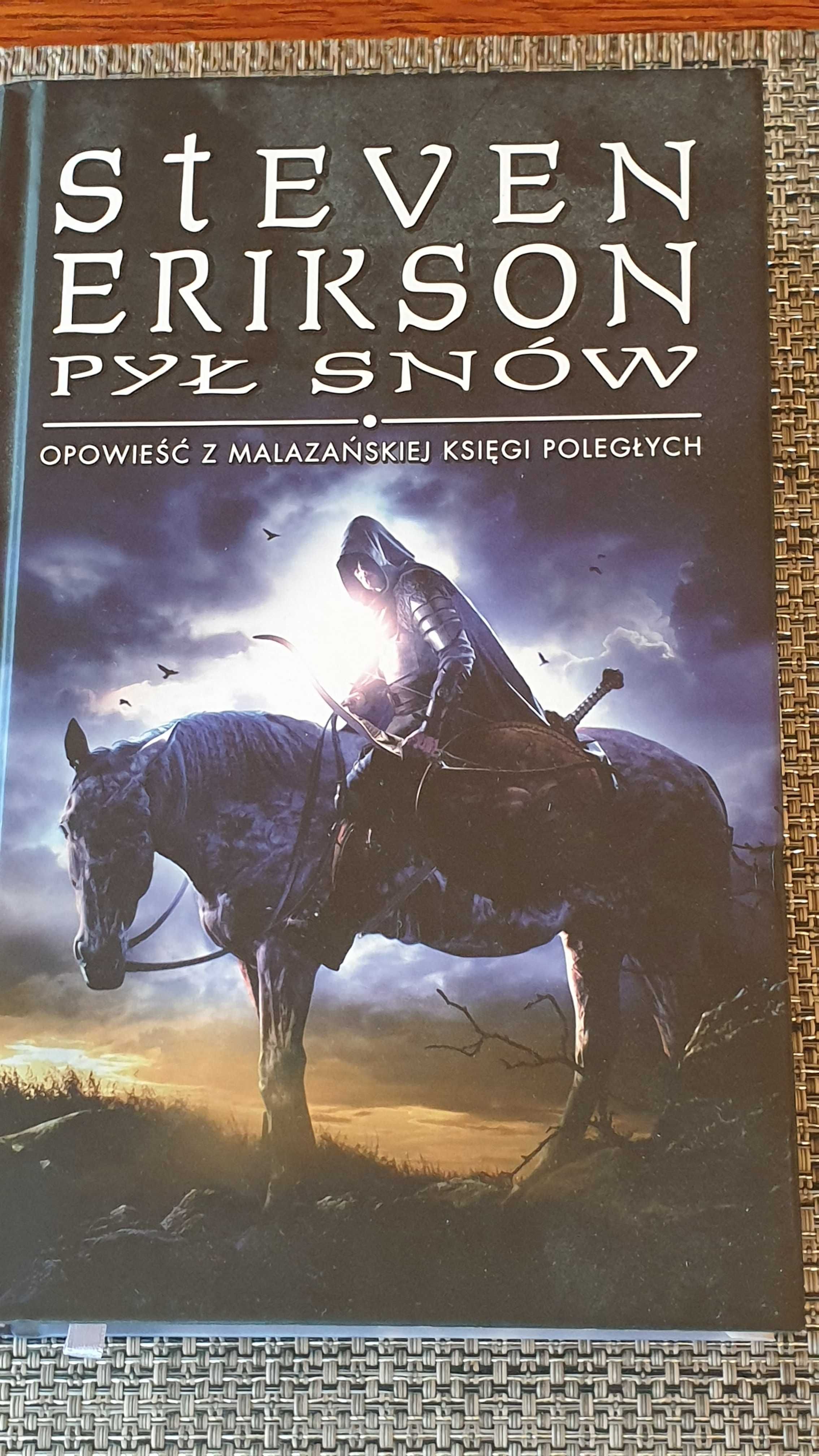Steven Erikson - Pył snów -Opowieść z Maltańskiej Księgi Poległych