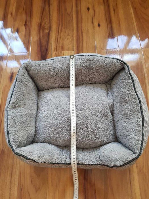 Szare legowisko dla psa Pet Collection S w jodełkę z poduszką na zamek