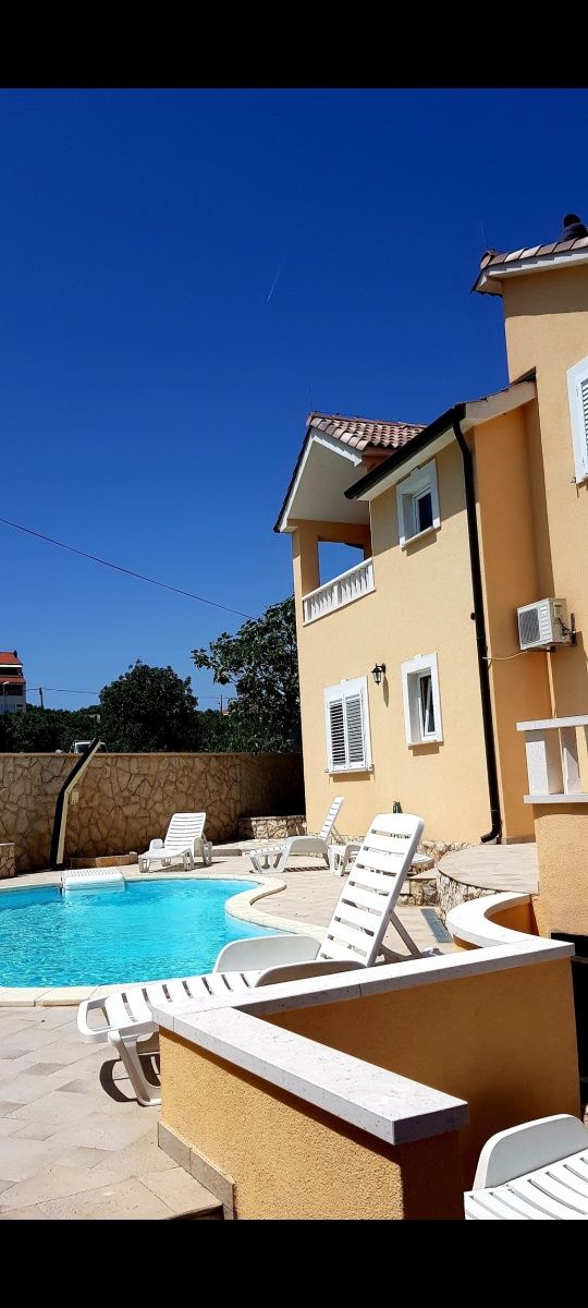 Wakacje Chorwacja Vodice noclegi apartamenty dom z basenem