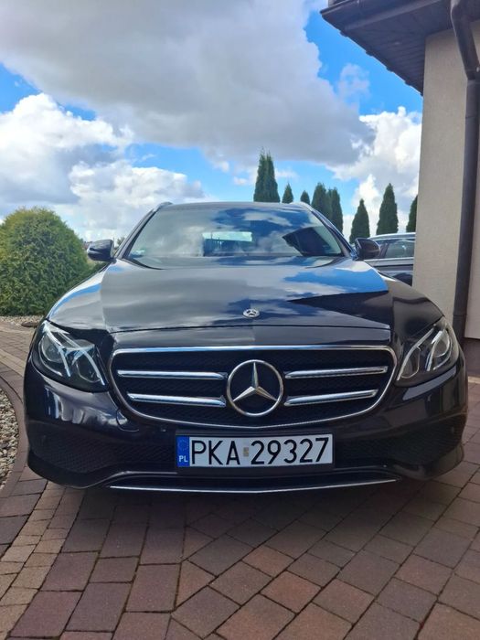 Mercedes-Benz Klasa E Mercedes - Benz  W213  E220d  / 2.0 d 194 / zadbany / polecam