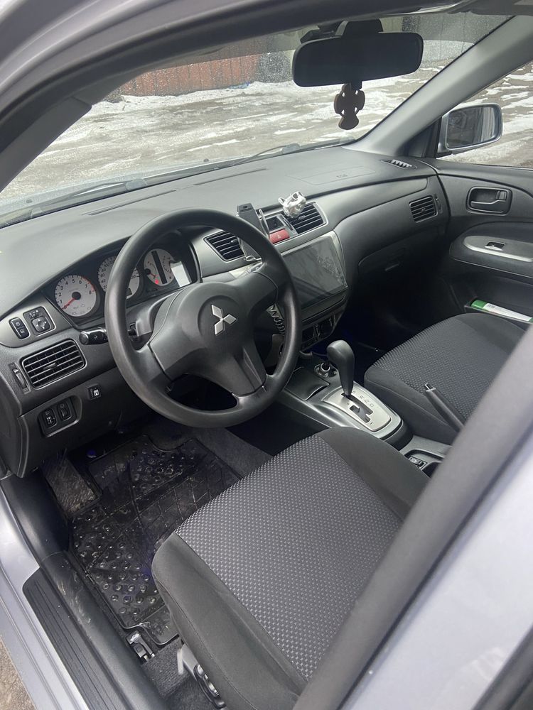 Продам Mitsubishi Lancer 9 , 1.6 АКП