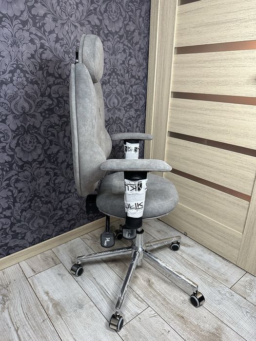 Дитяче ергономічне крісло  Kulik System TRIO