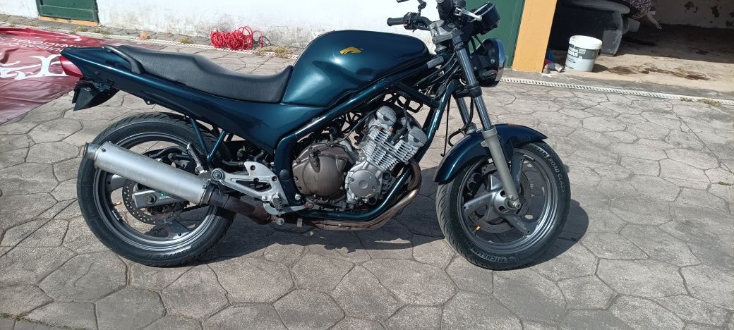 Yamaha xj  usada