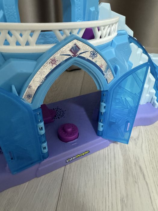 Палац Ельзи (великий58на 40см).Ориг.