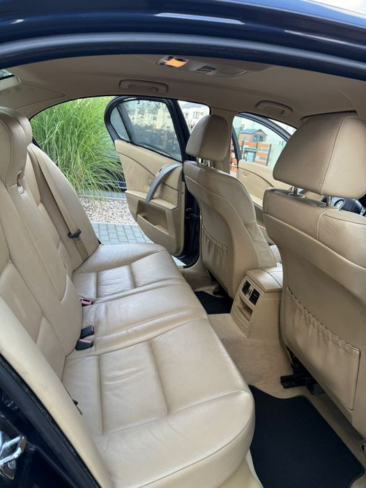 BMW E60 2003r 520i ben+gaz 2.2