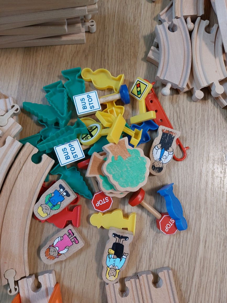 Mega zestaw XXL drewniana kolejka, tory, auta, ikea.