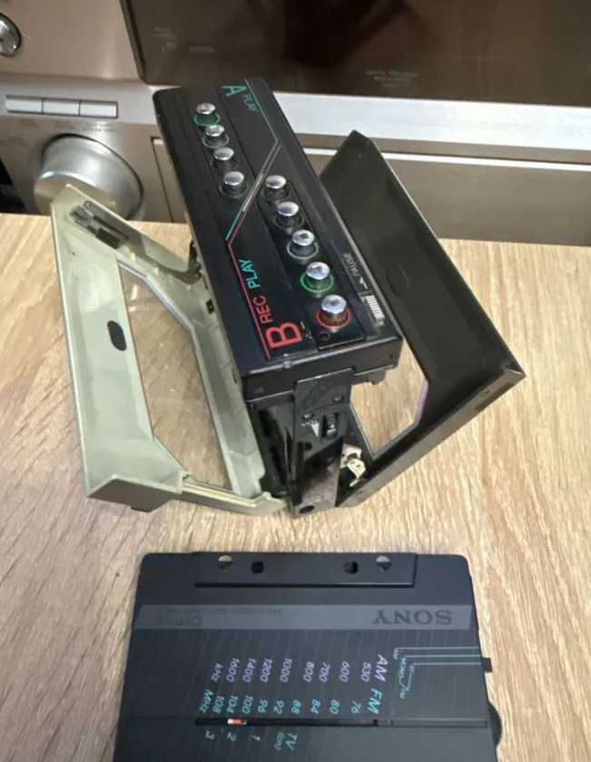 Sony Walkman WM-W800