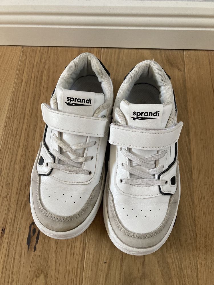 Adidasy na rzepy rozmiar 33