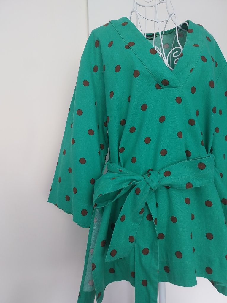 Blusa verde bolas castanhas, Zara, Tamanho L, com cinto, como nova