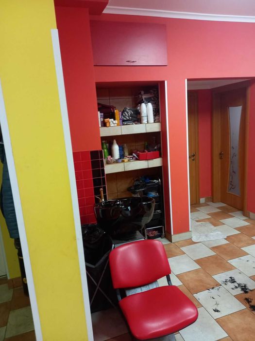 Продаж приміщення 88м2 1/10 м.Чернівці,Проспект