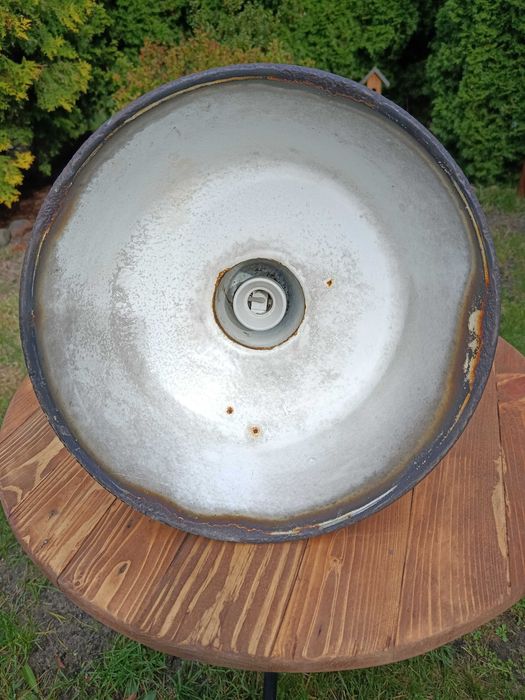 Lampa przemysłowa PRL