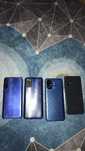 Vendo esses 4 celular para retirada de peças, todos por 60€