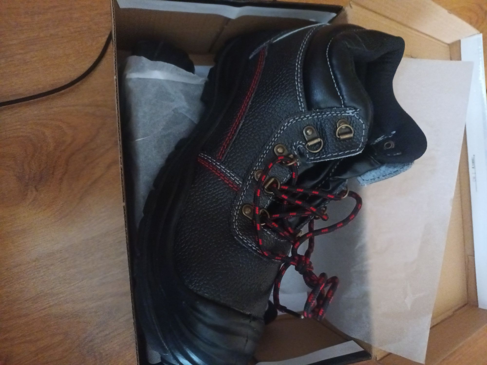 Buty robocze trzewiki