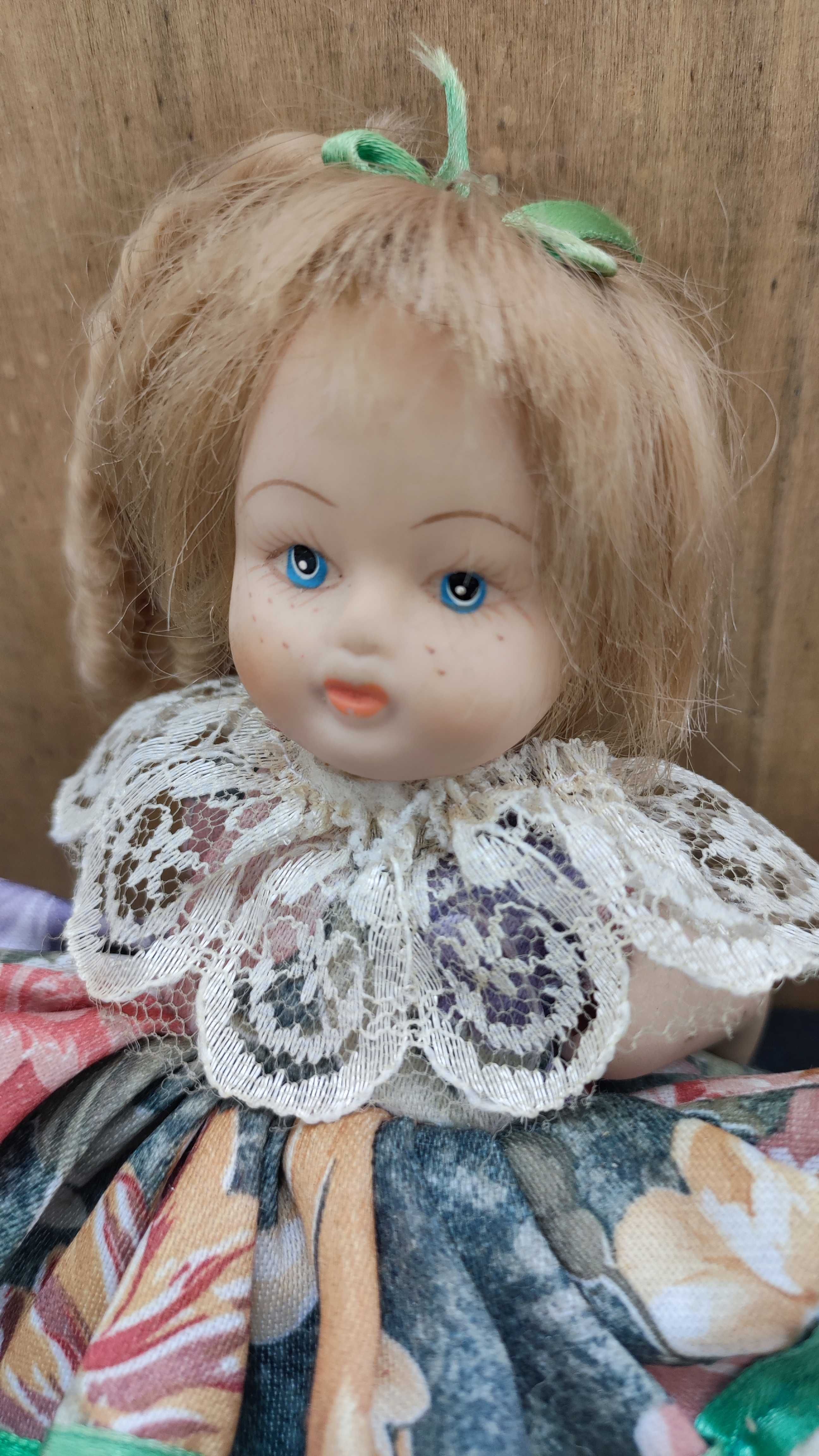 Bonecos de porcelana agora + batato