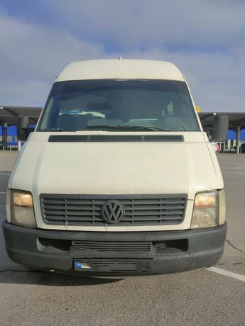 Продам автобус  Volkswagen LT 35 пассажирский 18мест