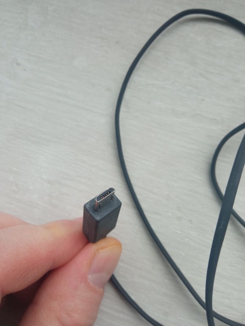 Блок зарядки micro USB