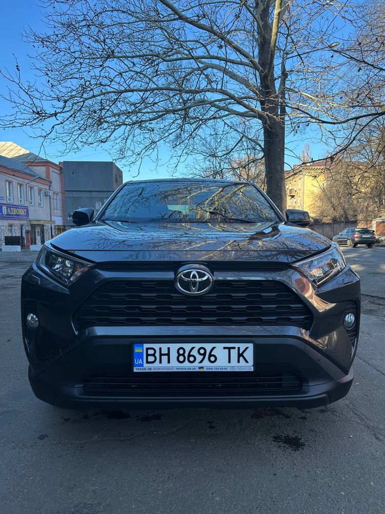 Продам офіційне авто Toyota RAV 4 2019 р.в
