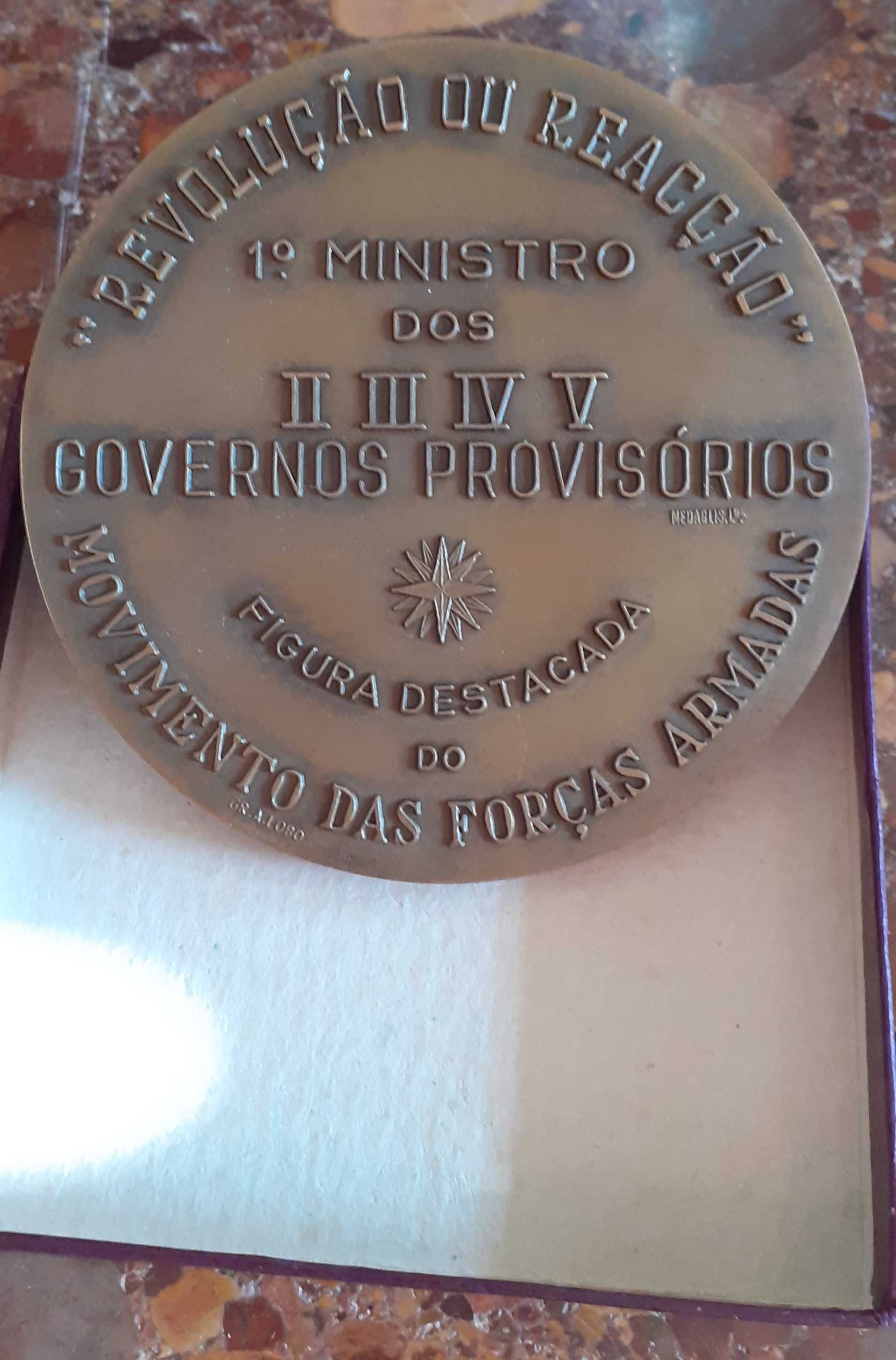 Medalhão Comemorativo do Gen. Vasco Gonçalves