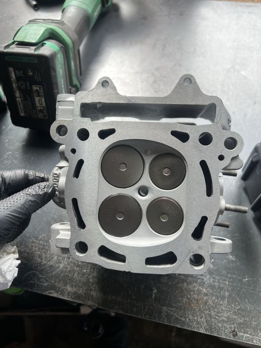 Glowica yamaha yzf 450 rok 10-13 po regeneracji