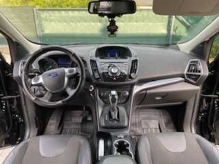 Ford Kuga  2.0 TDCi  AUTOMAT   4WD Titanium