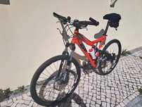 Bicicleta BTT KTM