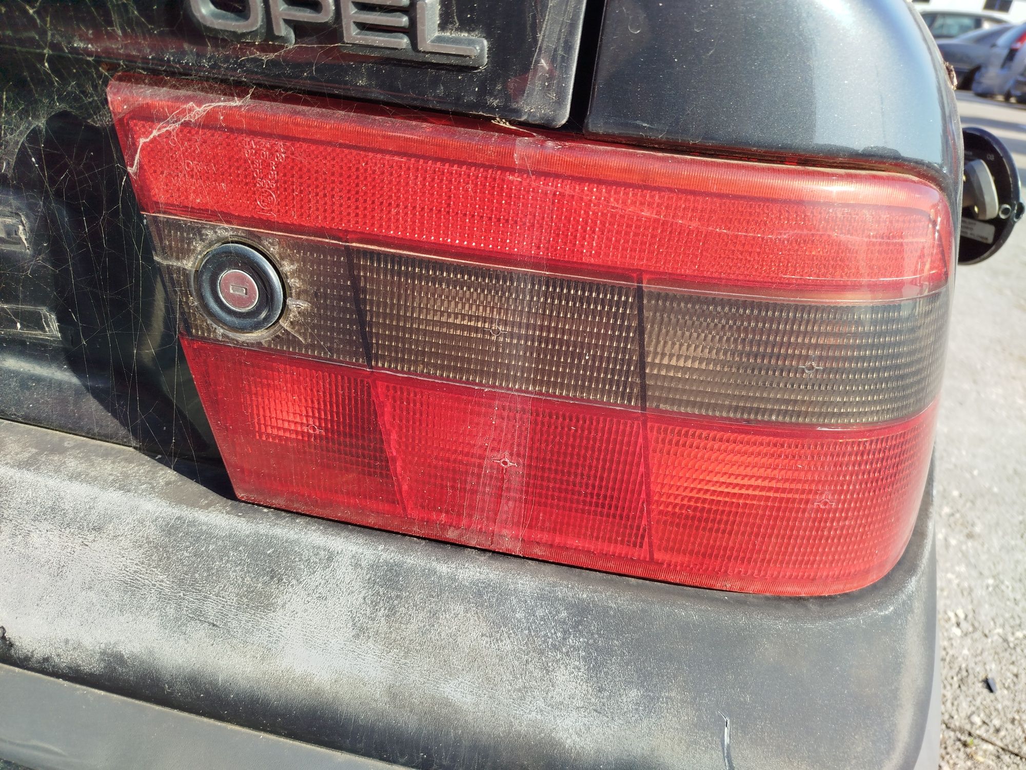 Opel Calibra Completo - Peças