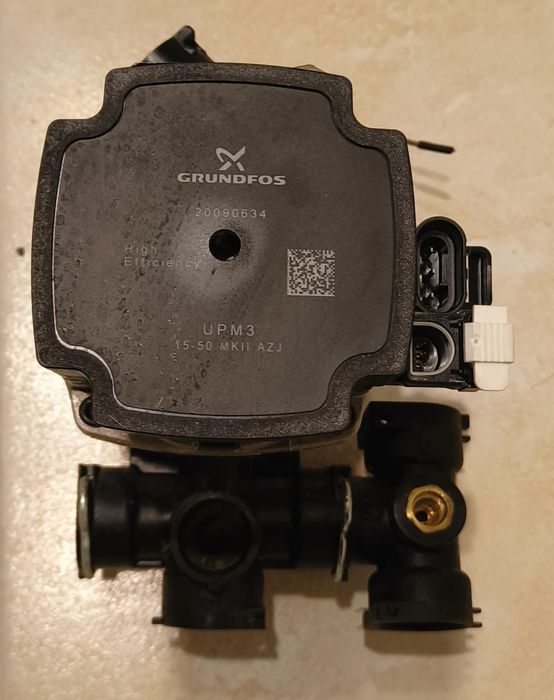 Pompa Grundfos UPM3 15-15 MKII AZJ