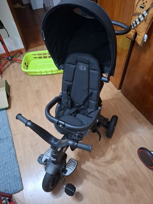 Tricíclo Kinderkraft EASYTWIST Preto