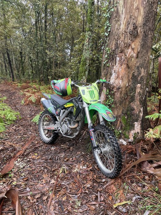 Kawasaki kxf 250cc 2005