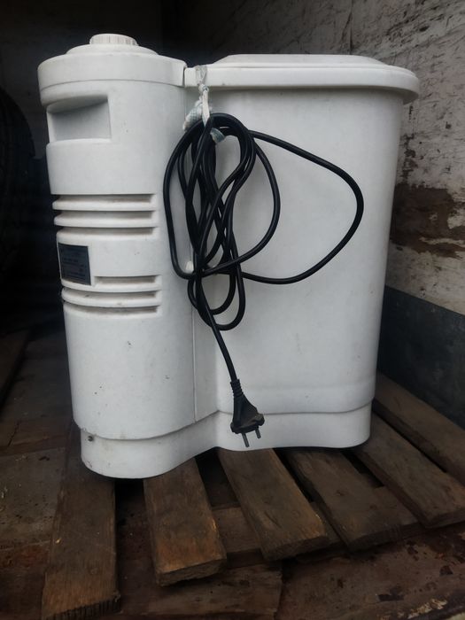 Продам стиральную машинку