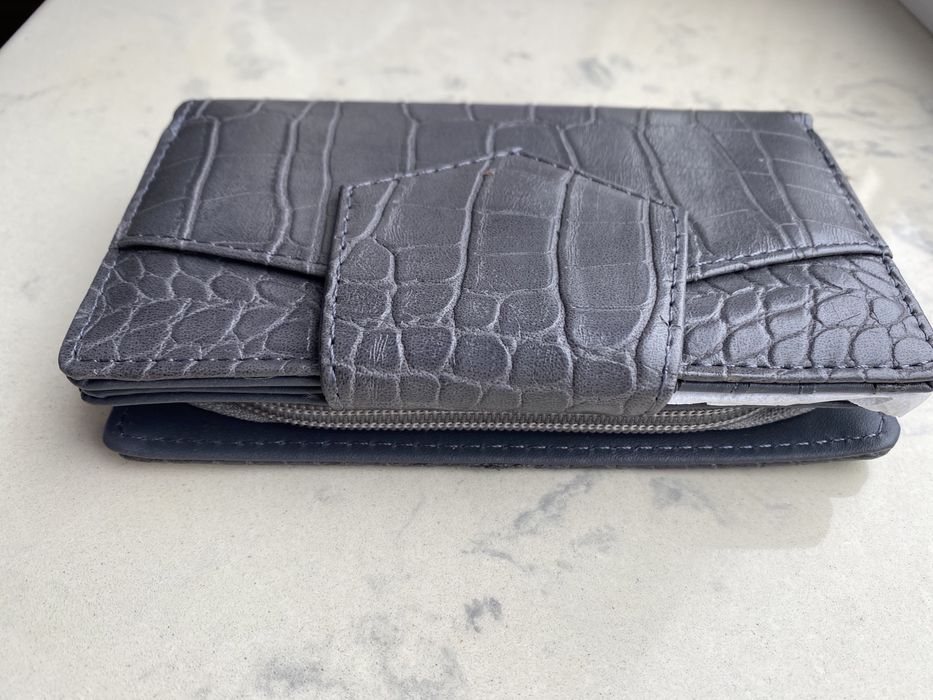 Гаманець сірий новий