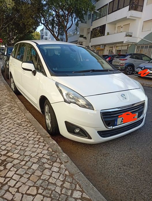 Vendo . Peugeot 5008