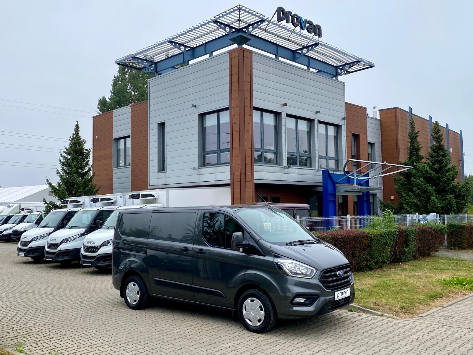 Ford TRANSIT CUSTOM 2.0 TDCI 130KM L1 ZABUDOWA WARSZTATOWA  serwis ASO FORD / bezwypadkowy