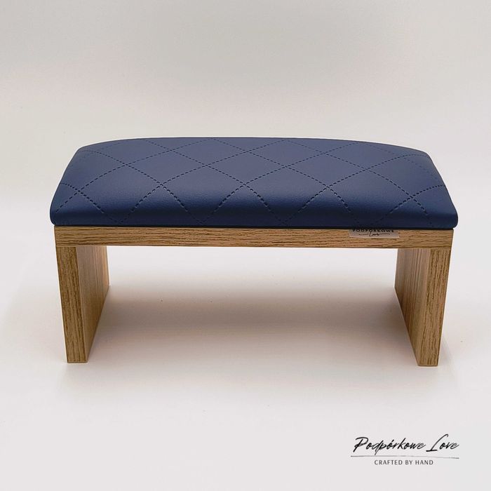 Podpórka do manicure, profesjonalna , super jakość, dużo kolorów NOWA!