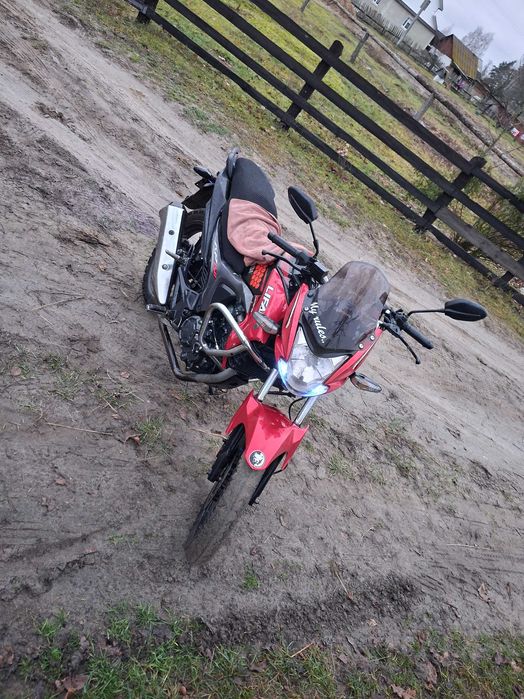 Продам мотоцикл ліфан кп 150