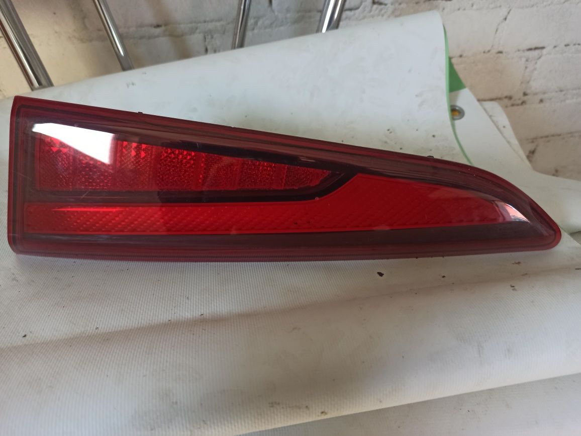 Lampa tylna prawa w klapę Hyundai kona lift