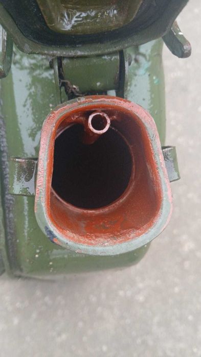 Konister metalowy 20L + lejek