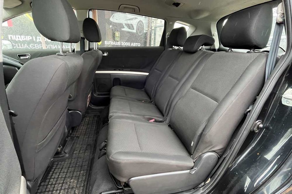 Toyota Corolla Verso 2005